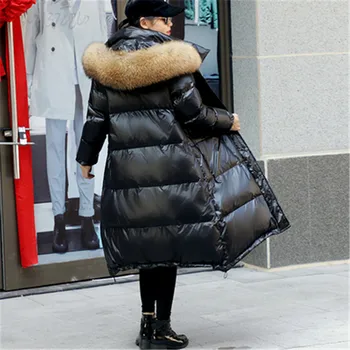 שחור נשים מעיל ארוך מעל הברך החדש פיצוץ דוגמניות אופנה ברווז לבן למטה החורף הנשי הגדול צווארון פרווה 909