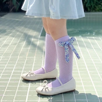 תינוק בייבי בנות קשת מתחת הברך זמן גרביים אלסטיים נושמים לסרוג אביב קיץ רך קל משקל הנסיכה גרביים מדי יום המסיבה.